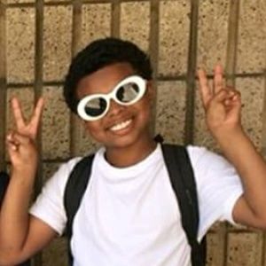 Meet your Posher, Dominic